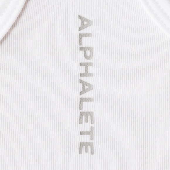 NWT ALPHALETE Ice Tank Racerback Seamless Size EXTRA SMALL white - Picture 5 of 8